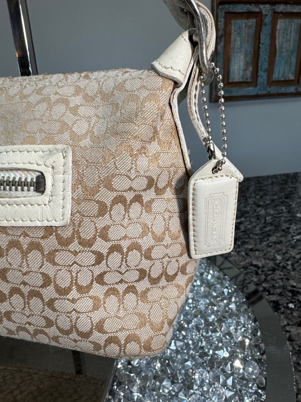 Coach Beige Signature Jacquard Shoulder Bag with White Trim EUC - Picture 2 of 11